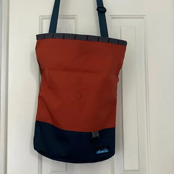 KAVU Tri-Color Crossbody Bag - Brown, Orange, and Blue - Picture 3 of 5
